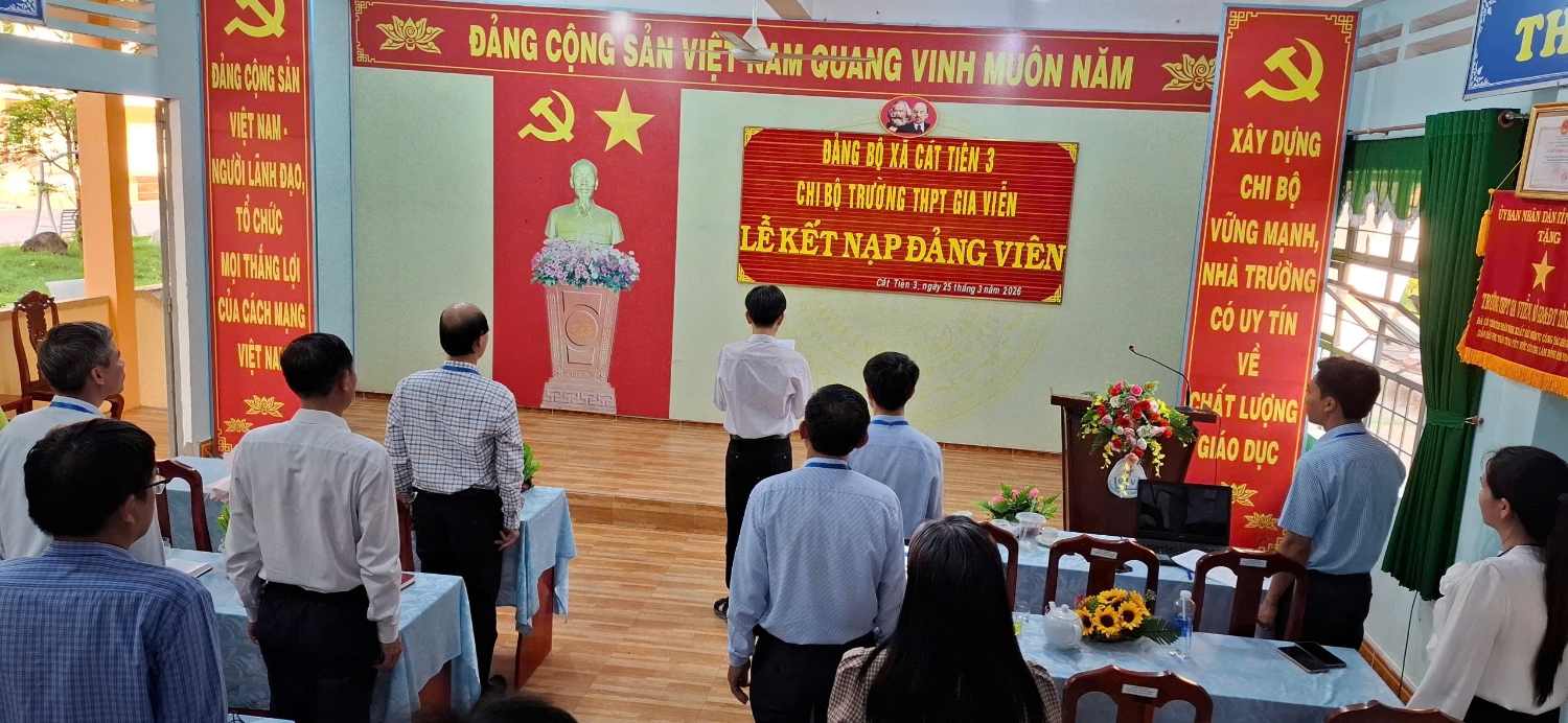 z7656933277054 d7a635a825cc8f9b7bb56deab3f6bb7e