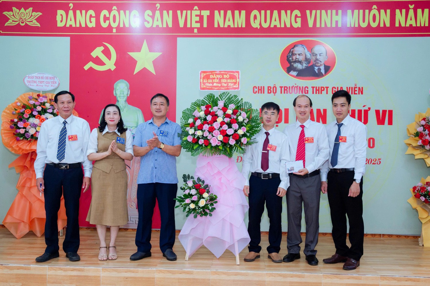 Đại hội Chi bộ nhiệm kỳ 2025-2030