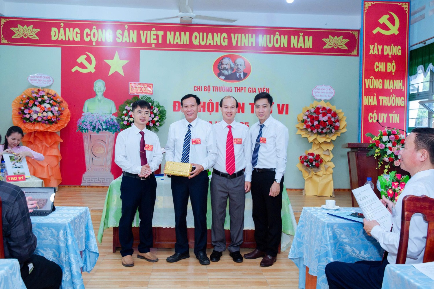 Đại hội Chi bộ nhiệm kỳ 2025-2030